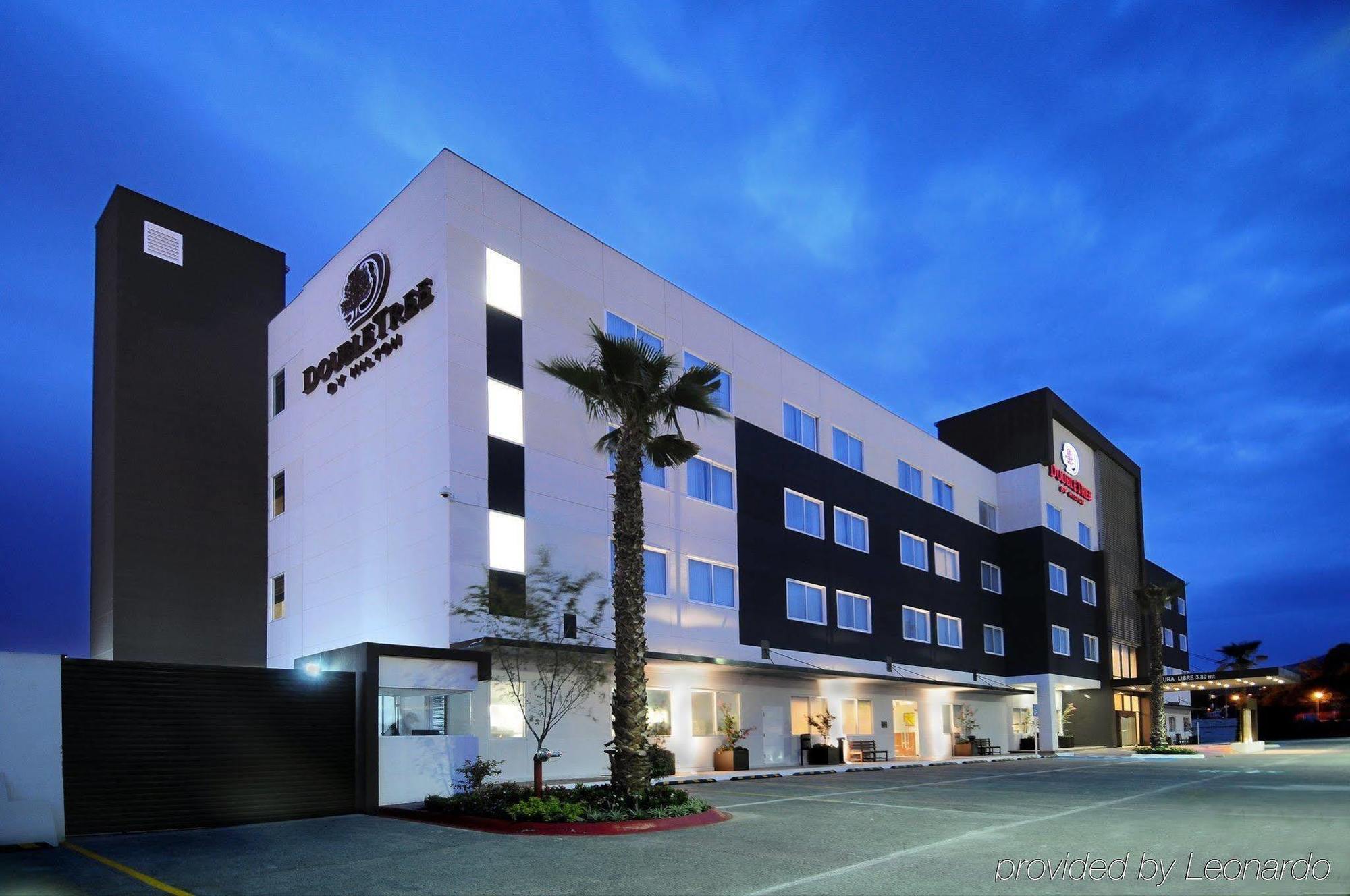 Doubletree By Hilton Queretaro Hotel Exterior photo